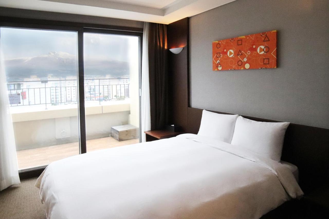 Mstay Hotel Seogwipo Exteriör bild