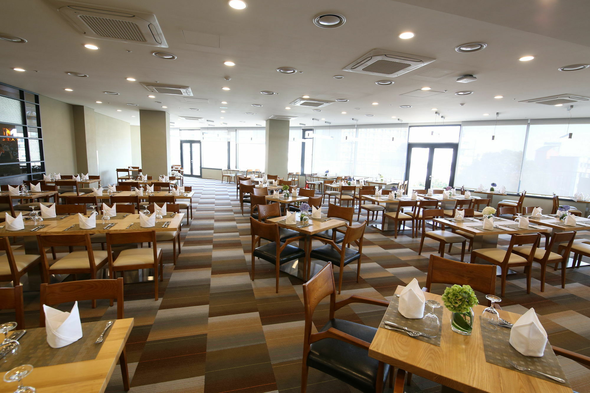 Mstay Hotel Jeju Exteriör bild